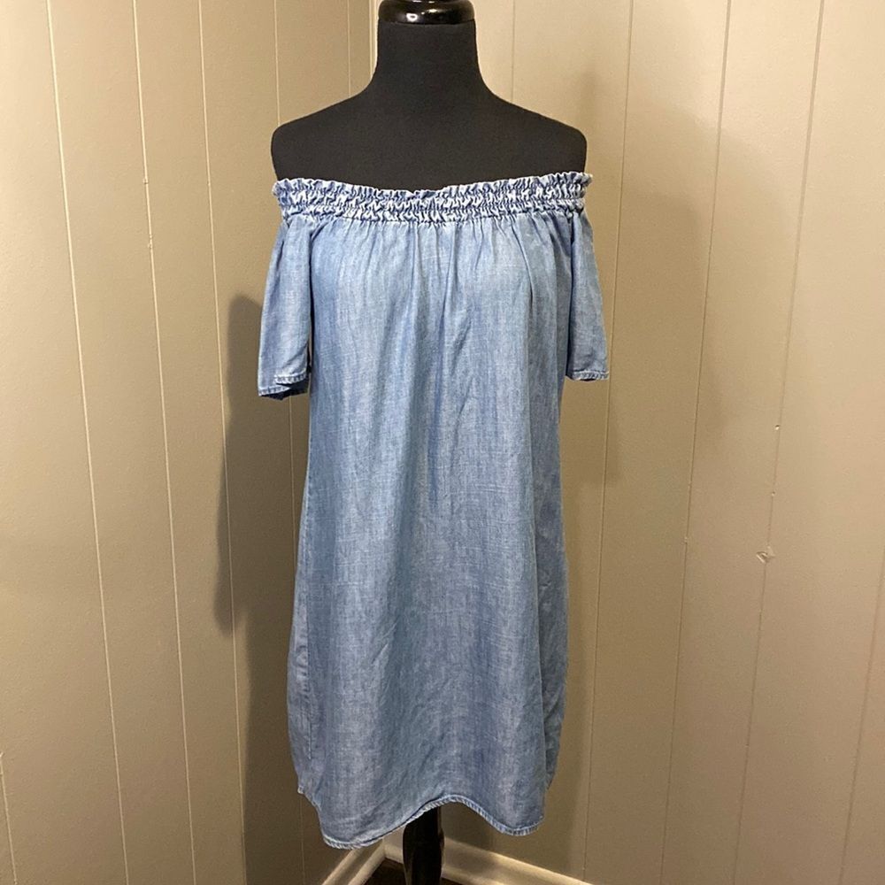 Michael Stars Medium Off Shoulder Chambray Smocked Neckline Shoulder Blue